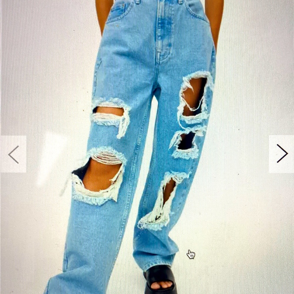 BDG High waisted baggy jean, destroyed medium wash